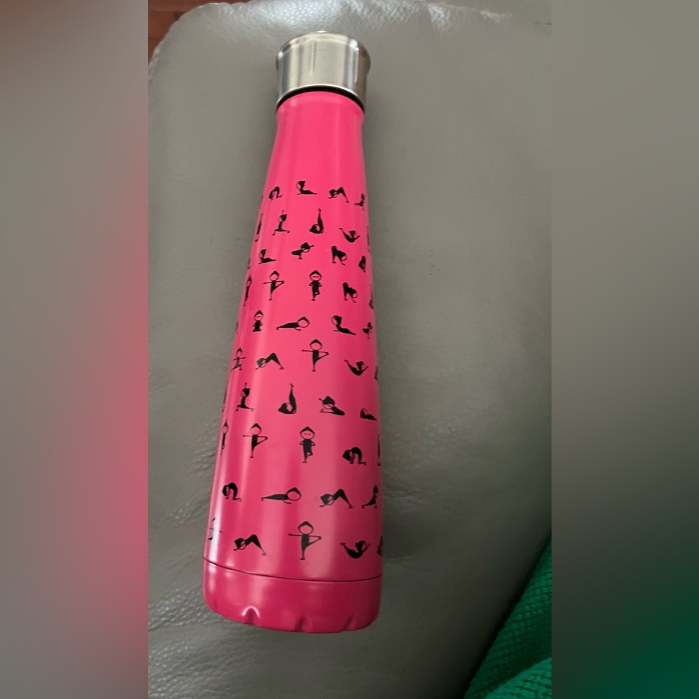Swell water bottle yoga girls